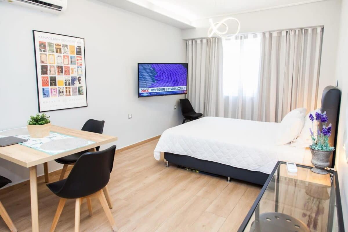 Contemporary And Chic Apartment In Central アテネ エクステリア 写真