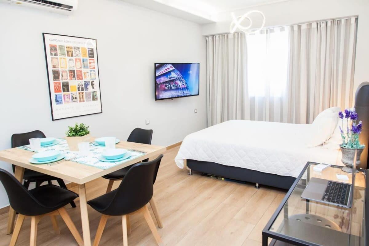 Contemporary And Chic Apartment In Central アテネ エクステリア 写真